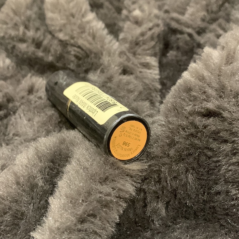 IMAN LIPSTICK - Picture 3 of 3